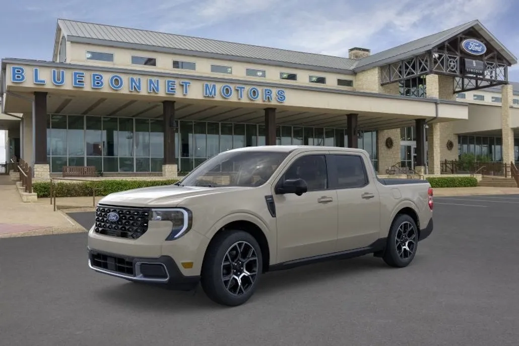 2025 Ford Maverick Lariat photo 1