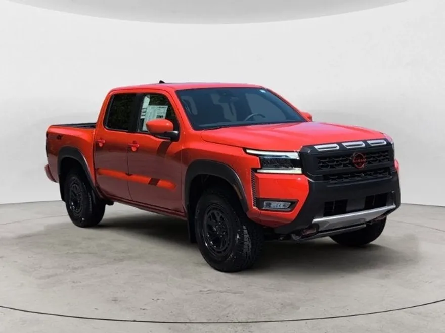 2025 Nissan Frontier PRO-4X photo 1