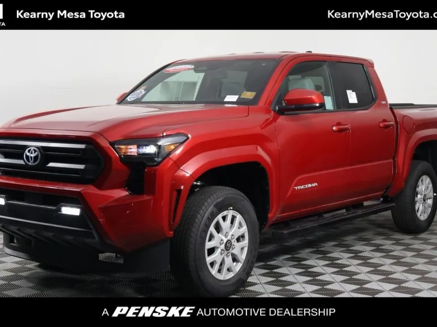 2025 Toyota Tacoma SR5 photo 1