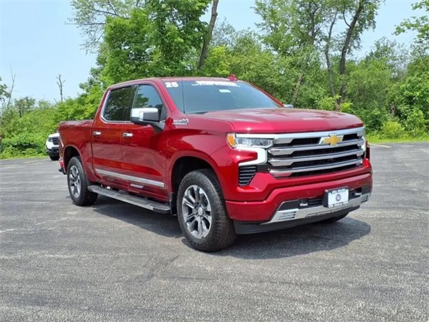 2025 Chevrolet Silverado 1500 High Country photo 1