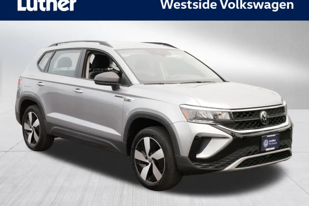 2024 Volkswagen Taos S photo 1