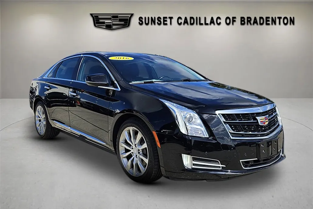2016 Cadillac XTS Luxury photo 1