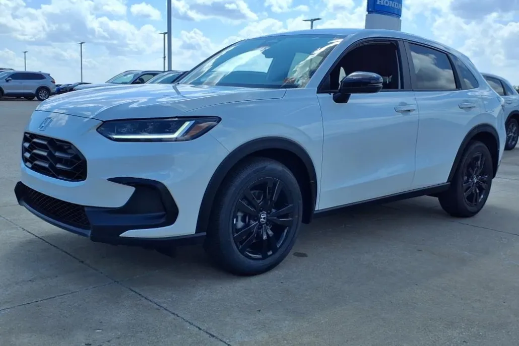 2026 Honda HR-V Sport photo 1