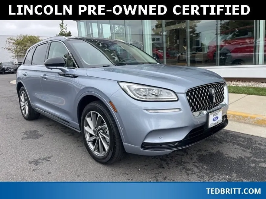 2022 Lincoln Corsair Grand Touring photo 1
