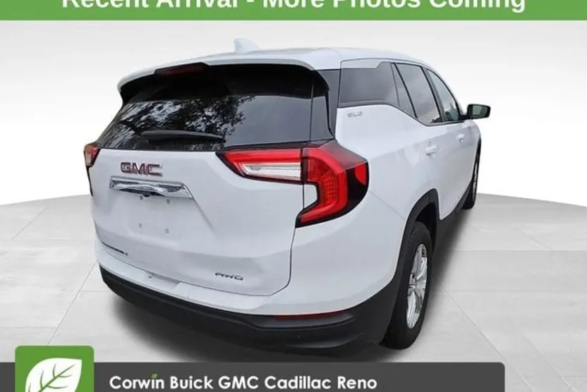 2024 Gmc Terrain SLE photo 1