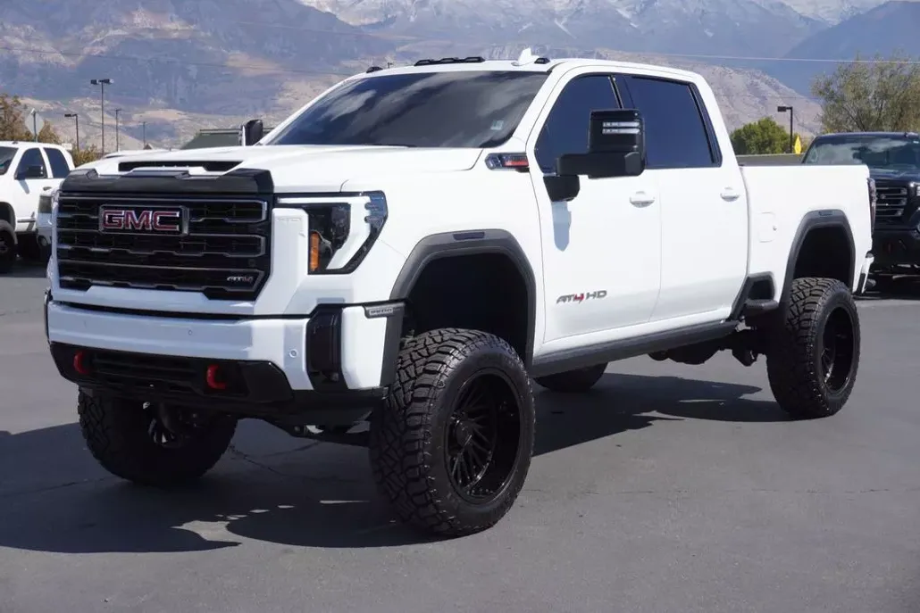2025 Gmc Sierra 3500 HD AT4 photo 1