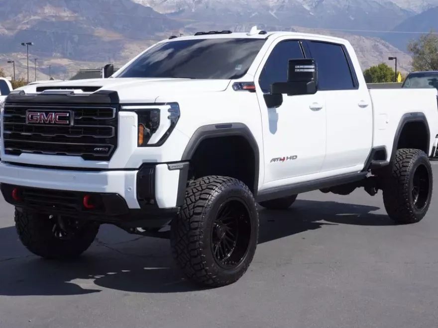 2025 Gmc Sierra 3500 HD AT4 photo 1