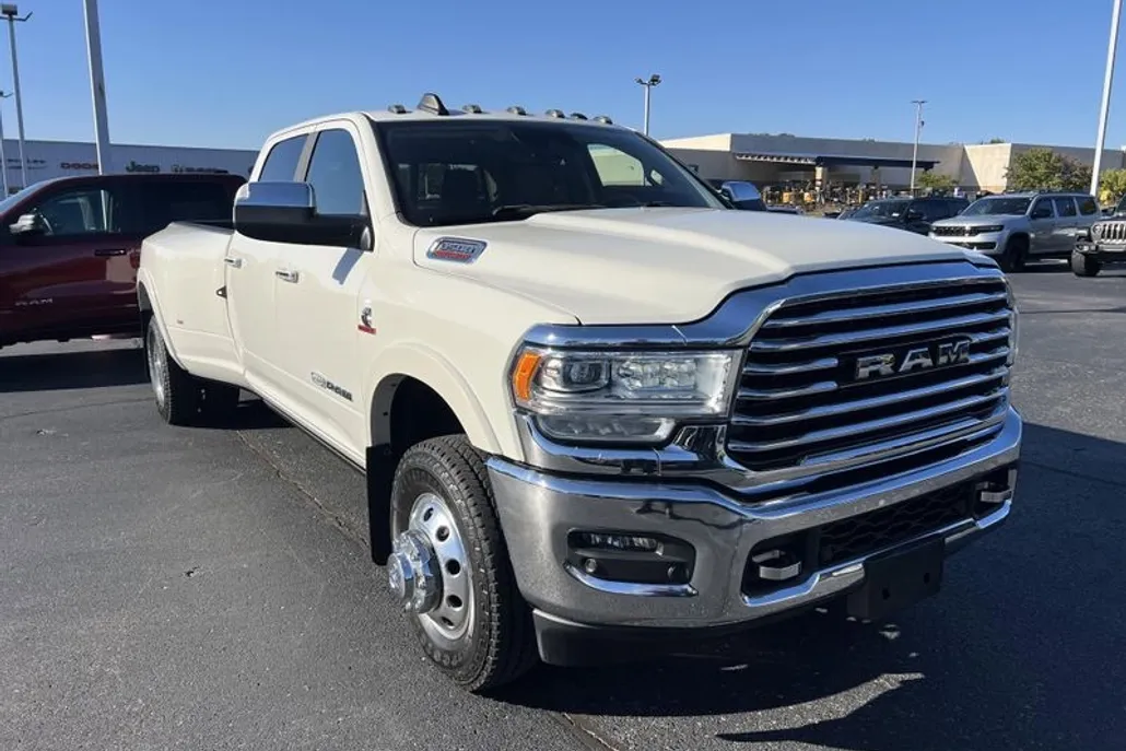 2020 Ram 3500 Longhorn photo 1