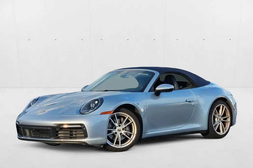 2022 Porsche 911 Cabriolet photo 1