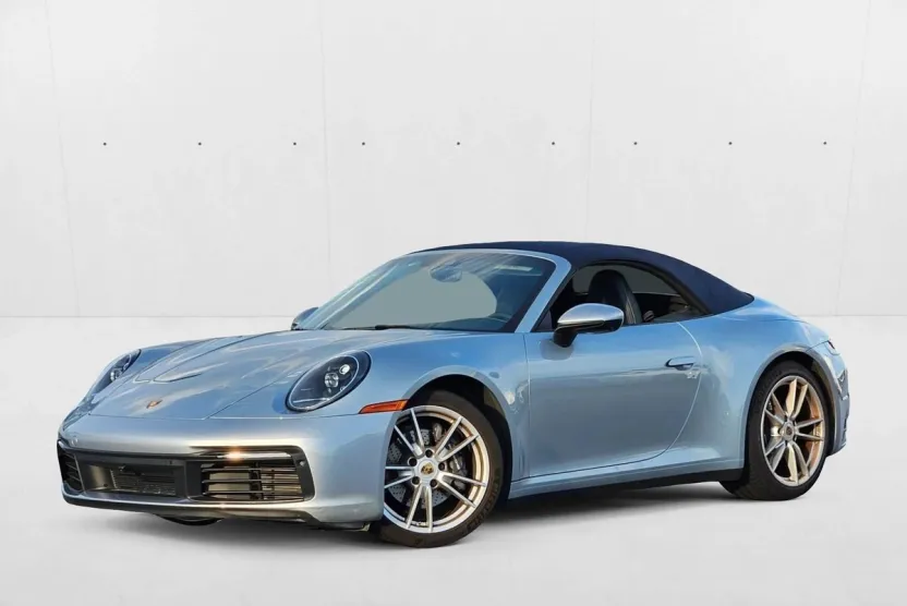 2022 Porsche 911 Cabriolet photo 1