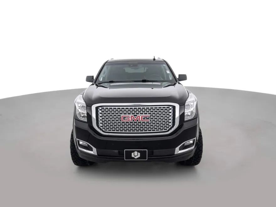 2017 Gmc Yukon XL Denali photo 1