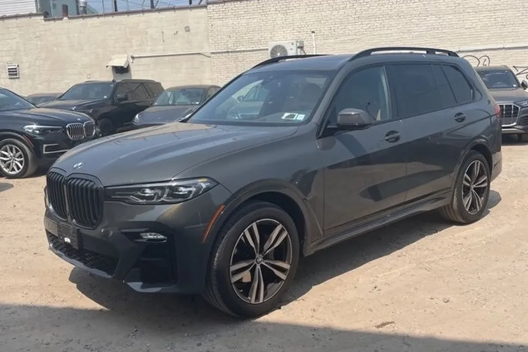 2022 Bmw X7 xDrive40i photo 1