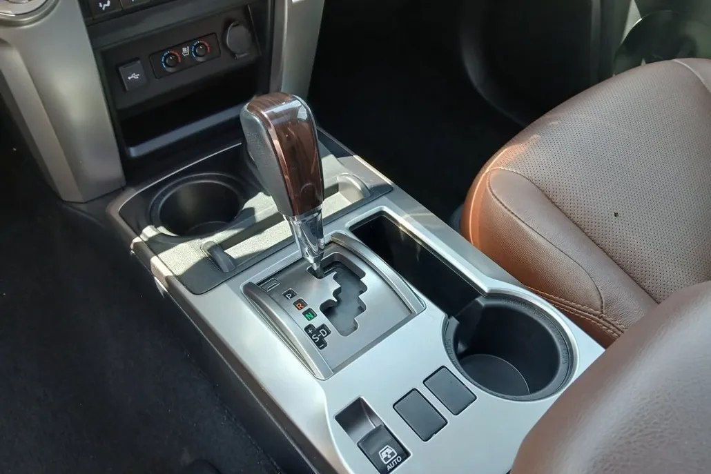 2023 Toyota 4Runner Limited 4WD photo 1