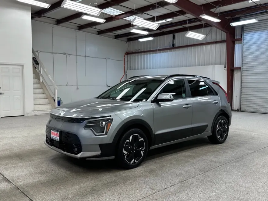 2024 Kia Niro EV Wind photo 1
