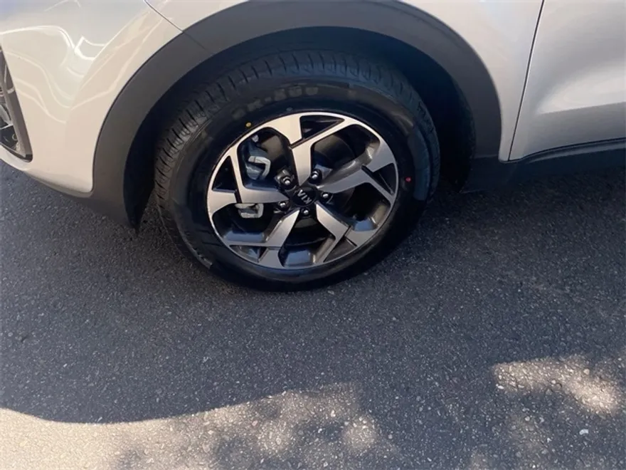 2020 Kia Sportage LX photo 1