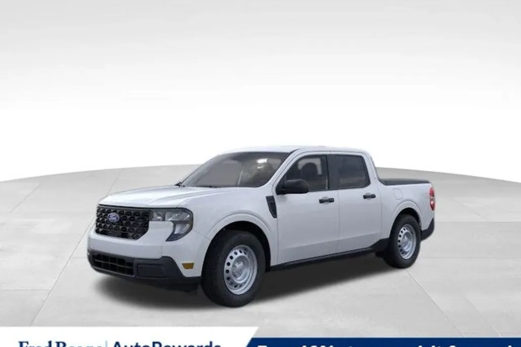 2025 Ford Maverick XL photo 1