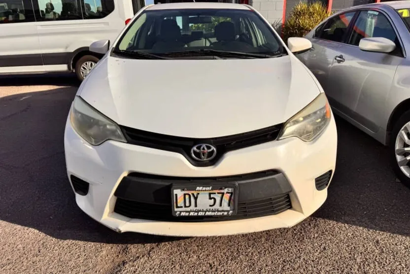 2014 Toyota Corolla L photo 1