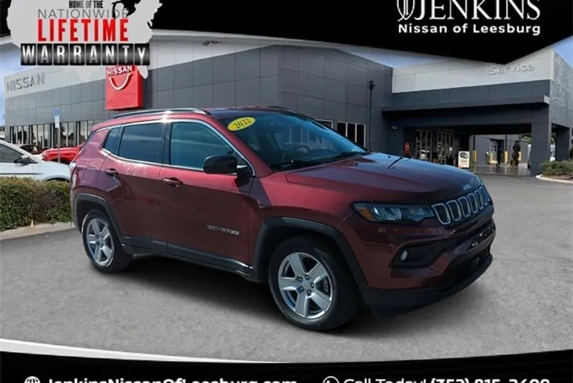 2022 Jeep Compass Latitude photo 1