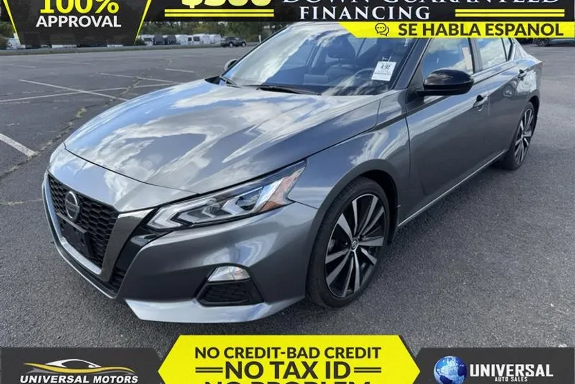 2022 Nissan Altima 2.5 SR photo 1