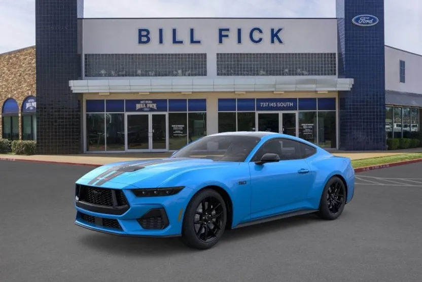 2025 Ford Mustang GT photo 1