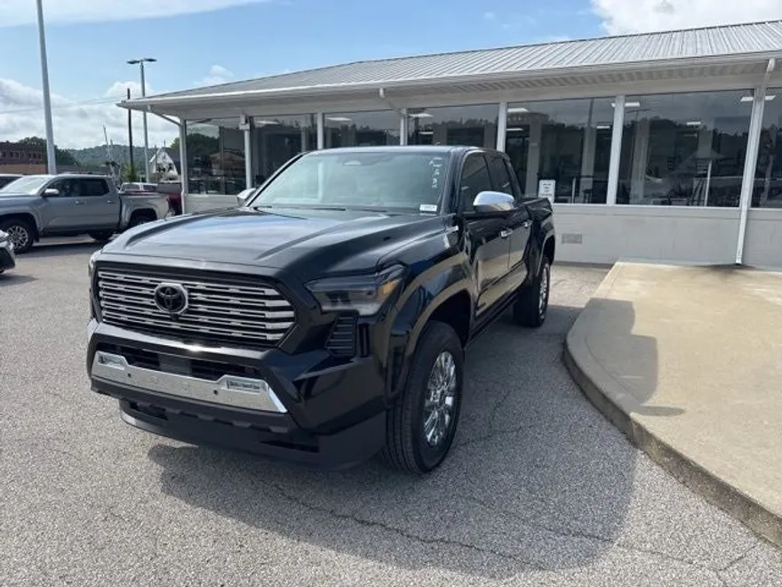 2024 Toyota Tacoma Limited photo 1