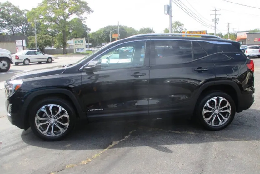 2020 Gmc Terrain SLT photo 1