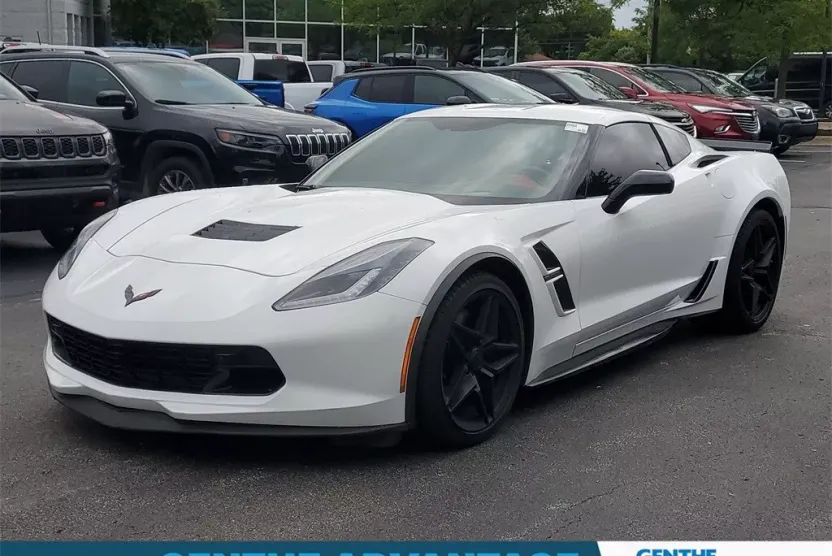 2019 Chevrolet Corvette Grand Sport 2LT photo 1