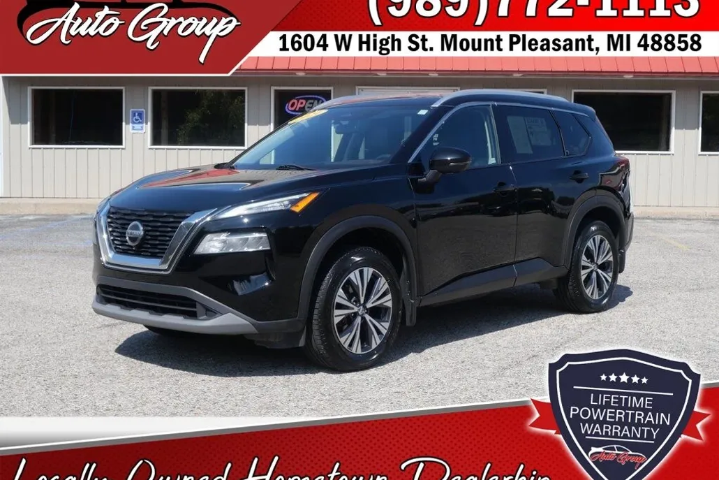 2021 Nissan Rogue SV photo 1