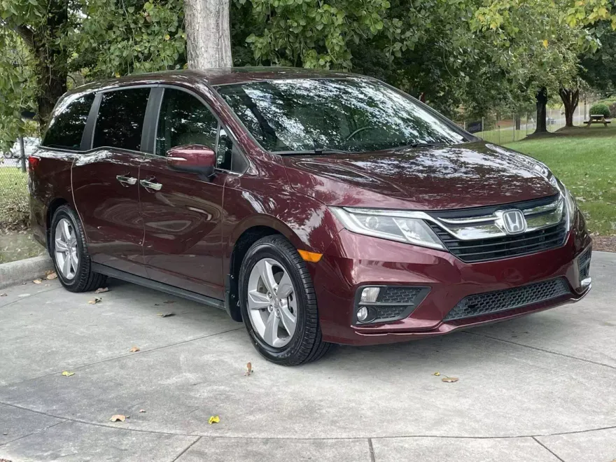 2019 Honda Odyssey EX-L photo 1