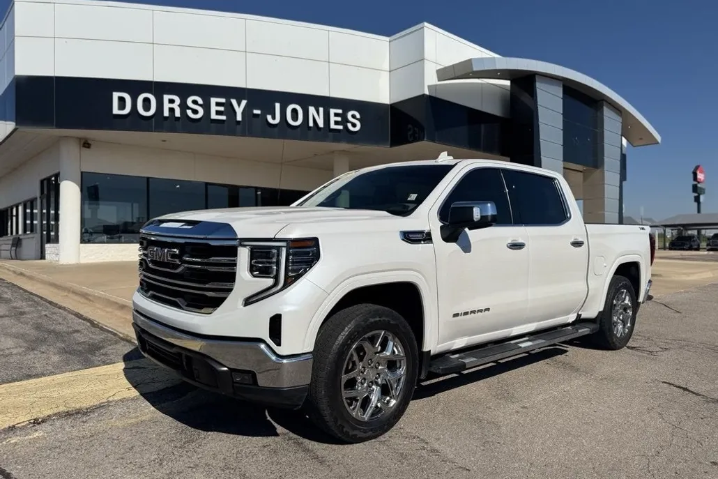 2022 Gmc Sierra 1500 SLT photo 1