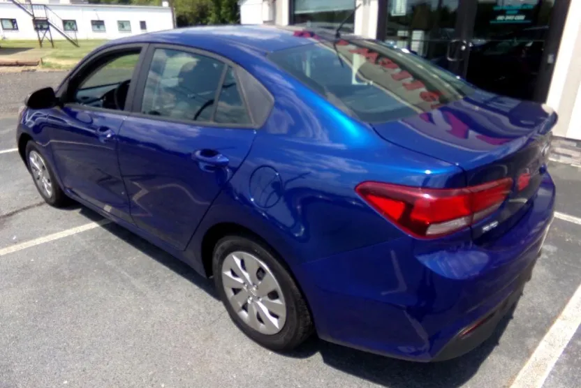 2018 Kia Rio S photo 1