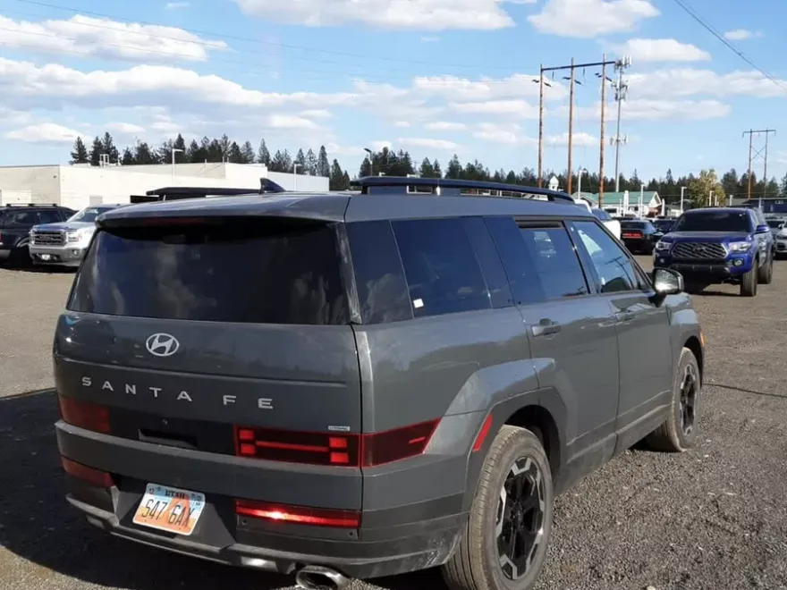 2025 Hyundai Santa Fe SEL photo 1