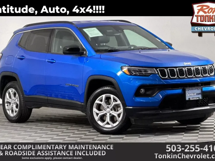 2024 Jeep Compass Latitude photo 1