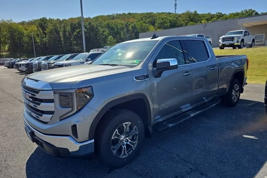 2026 Gmc Sierra 1500 SLE photo 1