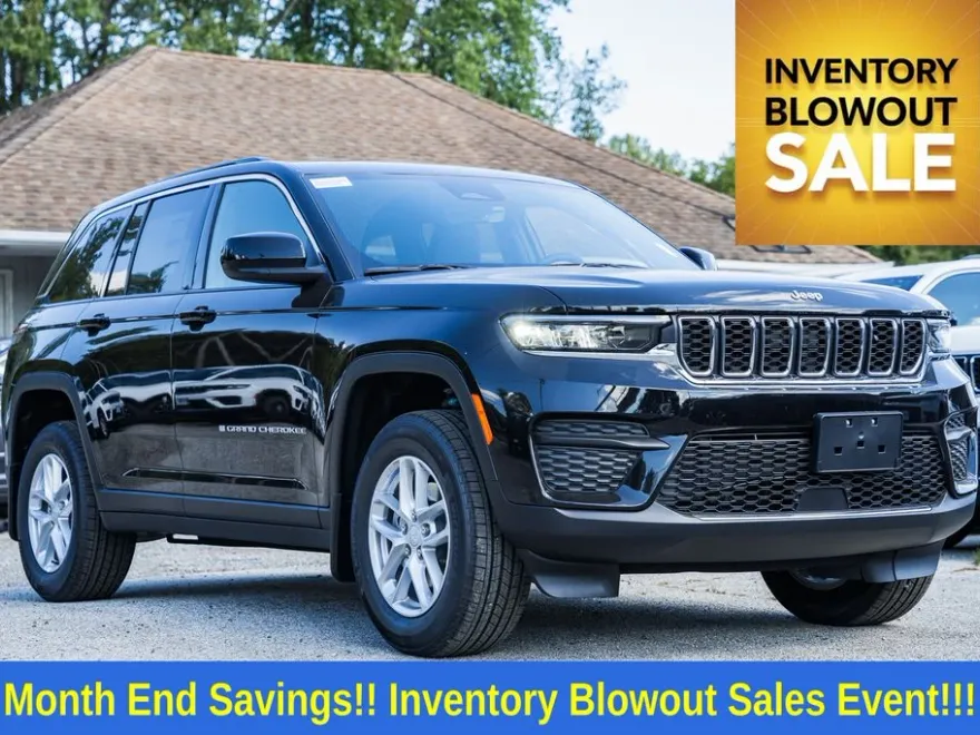 2025 Jeep Grand Cherokee Laredo photo 1