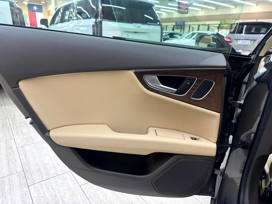 2013 Audi A7 3.0T Prestige photo 30