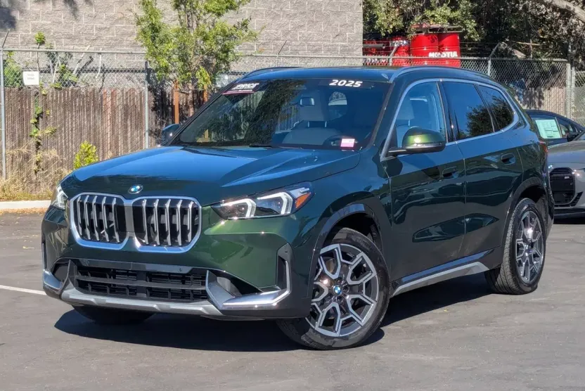 2025 Bmw X1 XDrive28i photo 1