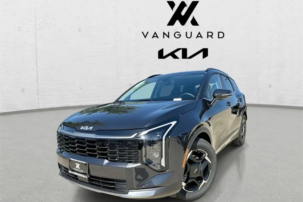 2026 Kia Sportage EX photo 1