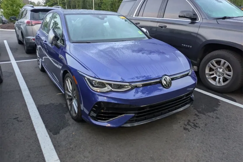 2024 Volkswagen Golf R photo 1