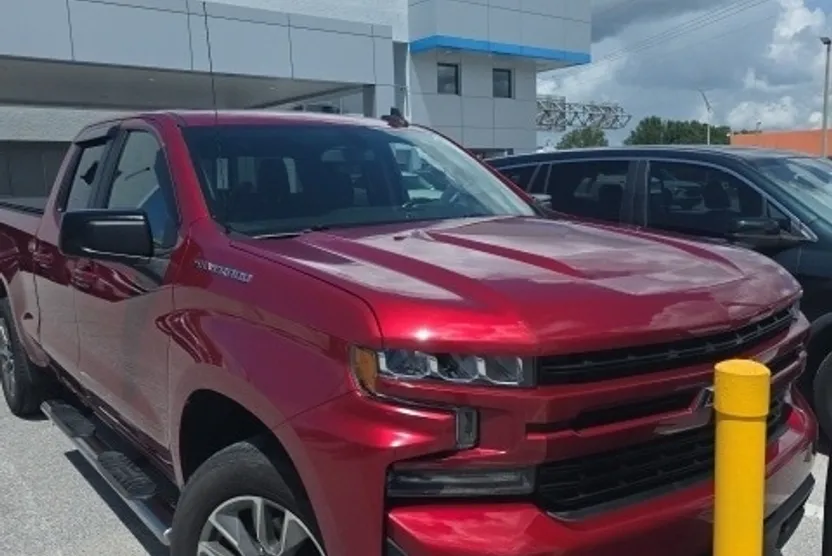 2019 Chevrolet Silverado 1500 RST photo 1