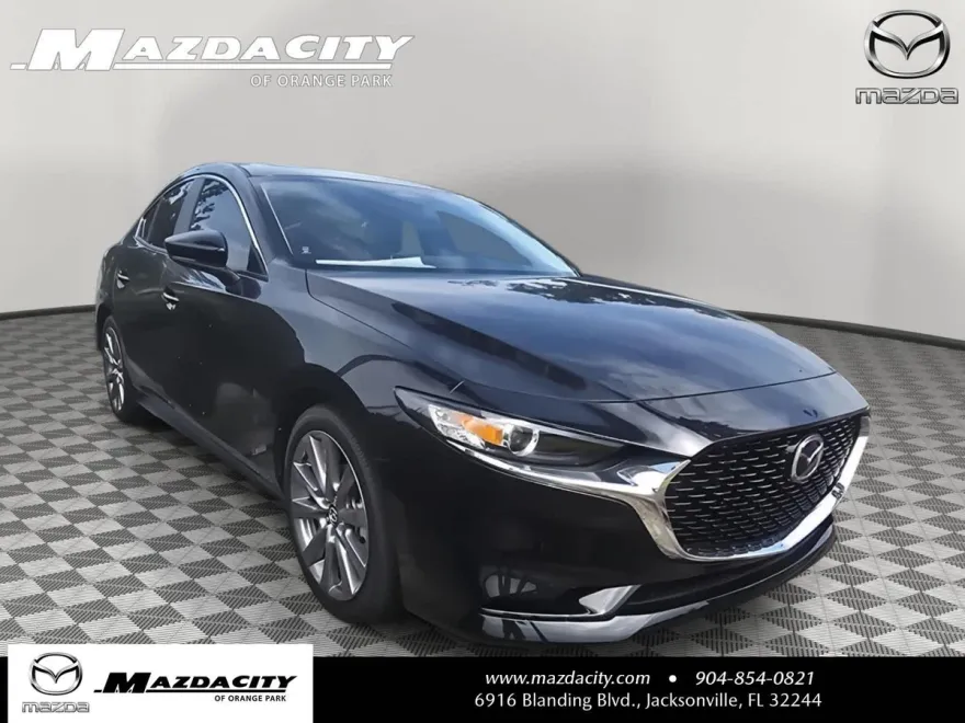 2025 Mazda Mazda3 Sedan 2.5 s Preferred photo 1