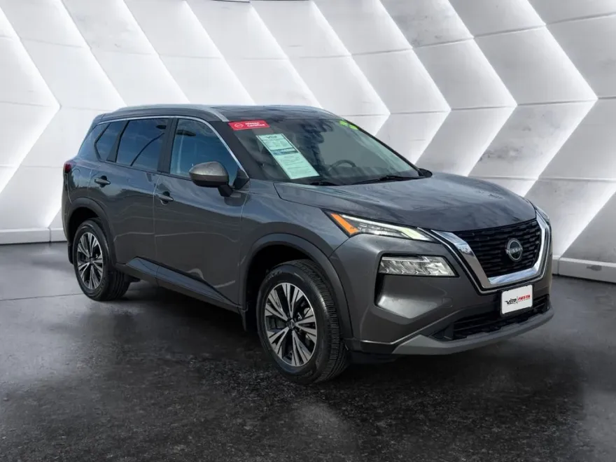 2023 Nissan Rogue SV photo 1
