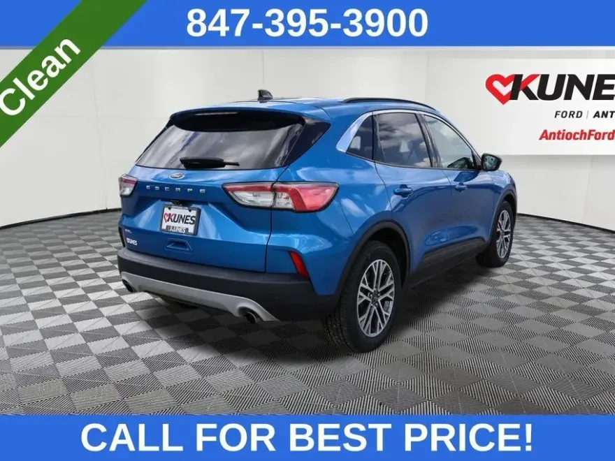 2021 Ford Escape SEL photo 1