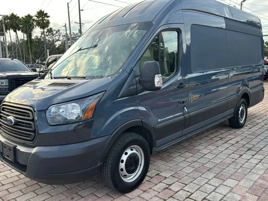 2019 Ford Transit Van photo 1