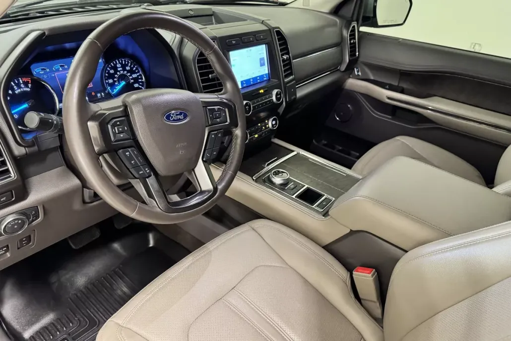 2021 Ford Expedition Limited photo 1