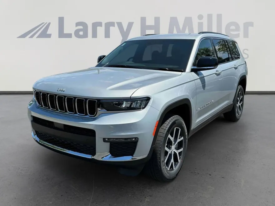 2025 Jeep Grand Cherokee Limited photo 1