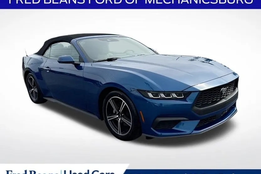 2024 Ford Mustang EcoBoost Convertible photo 1