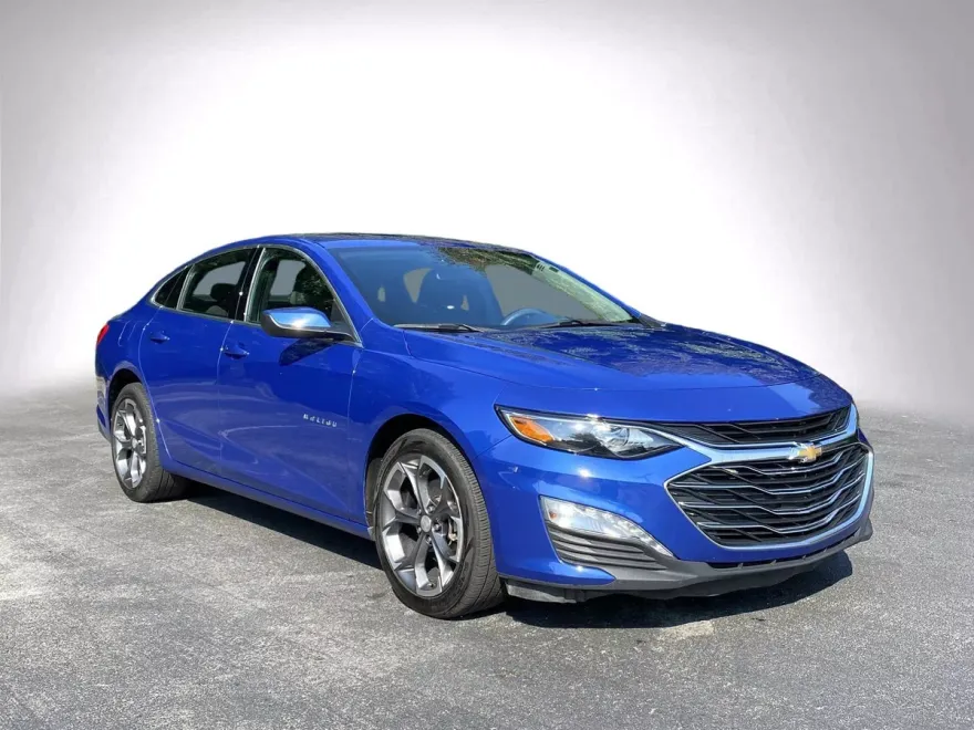 2023 Chevrolet Malibu 1LT photo 1