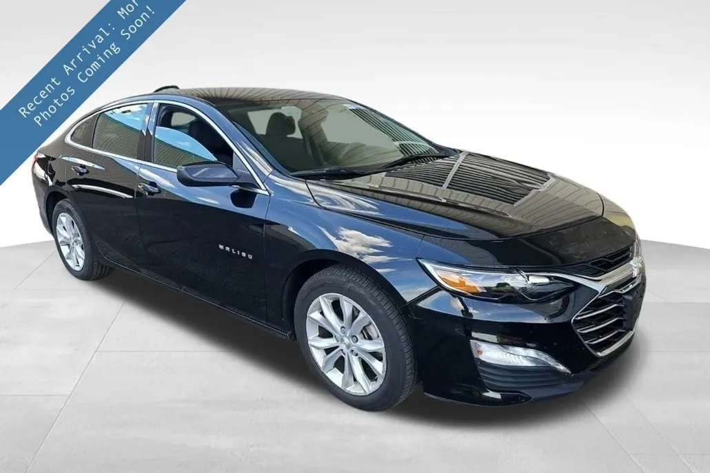 2024 Chevrolet Malibu 1LT photo 1