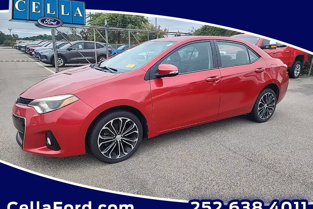 2014 Toyota Corolla L photo 1